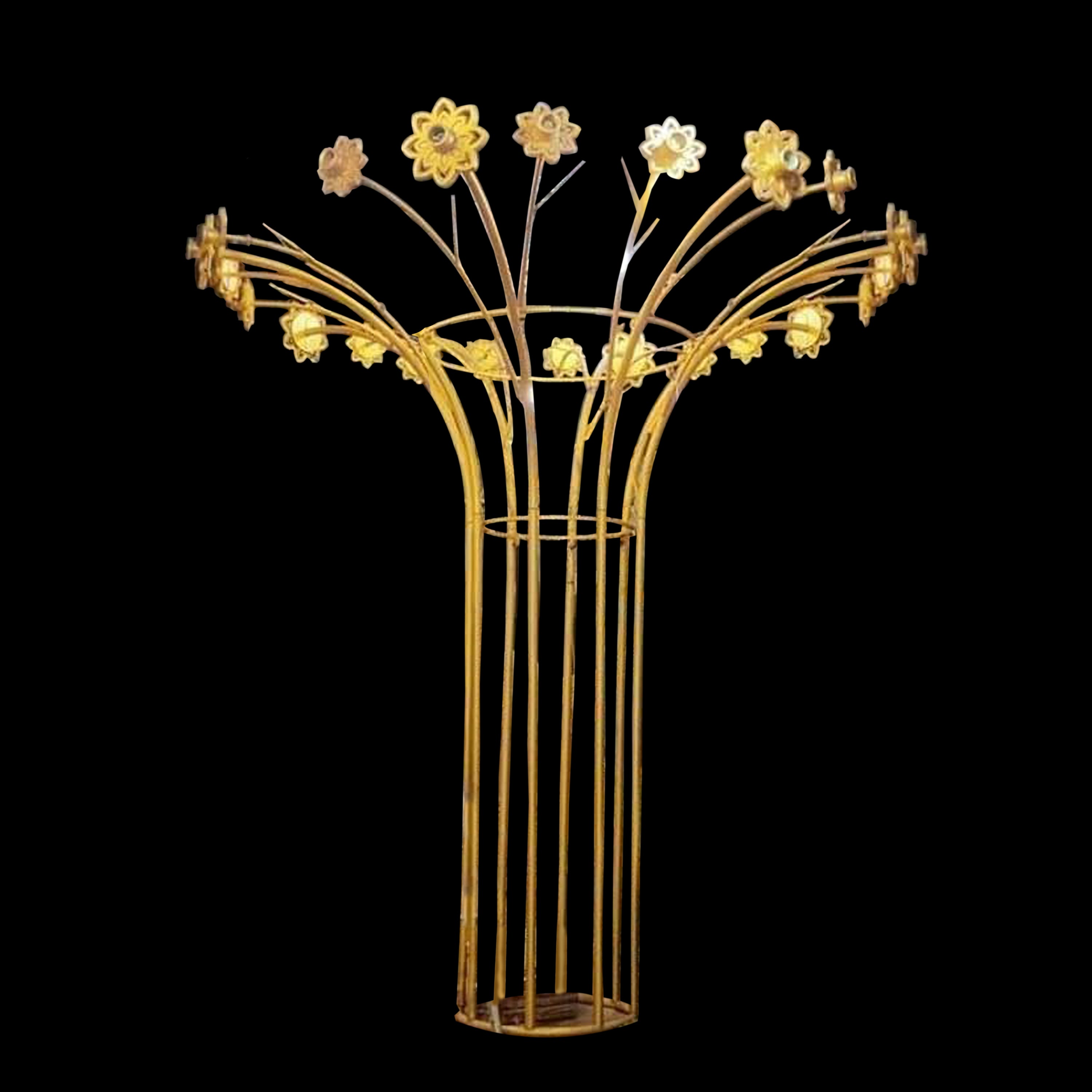 24 Light Round Tree