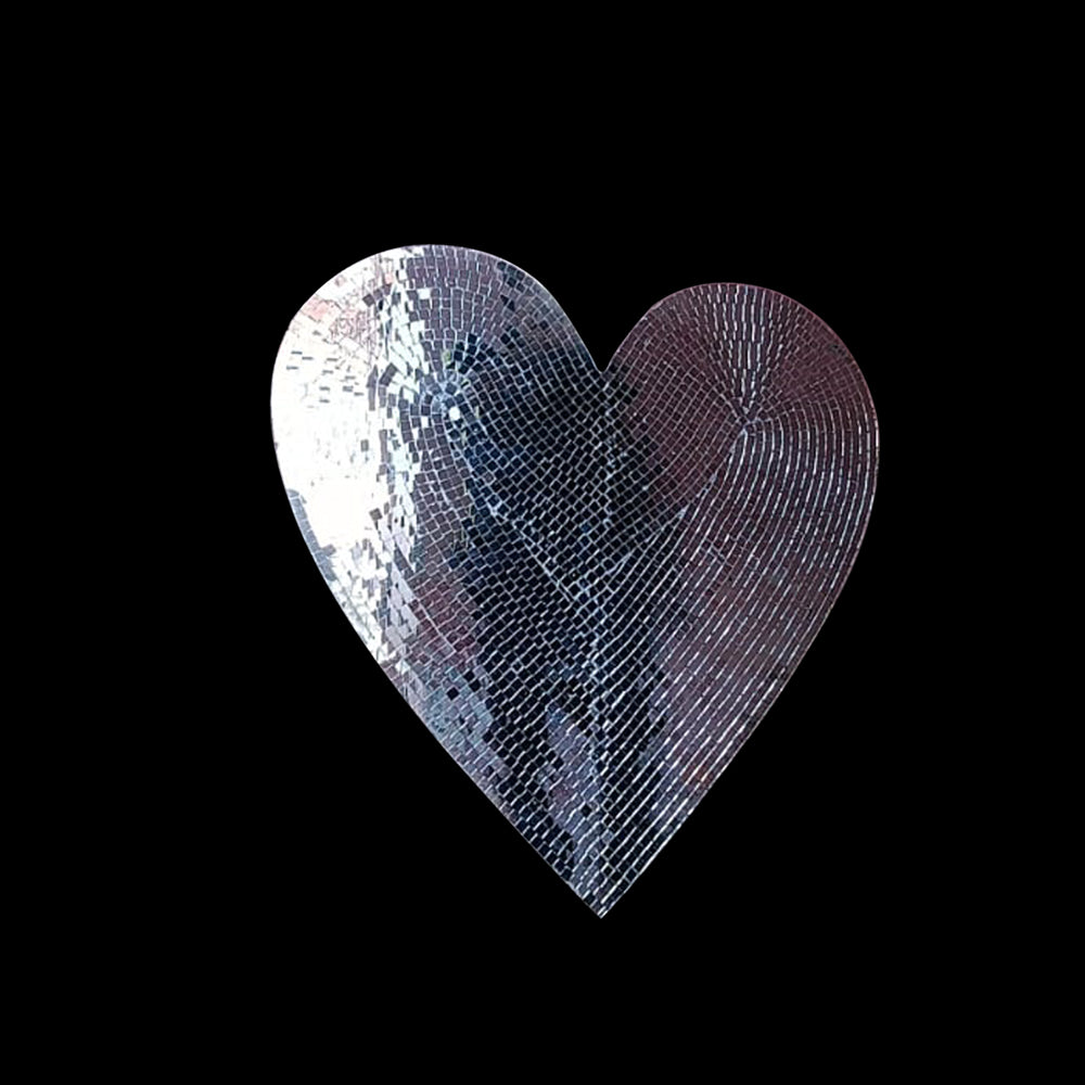 MIRROR HEART