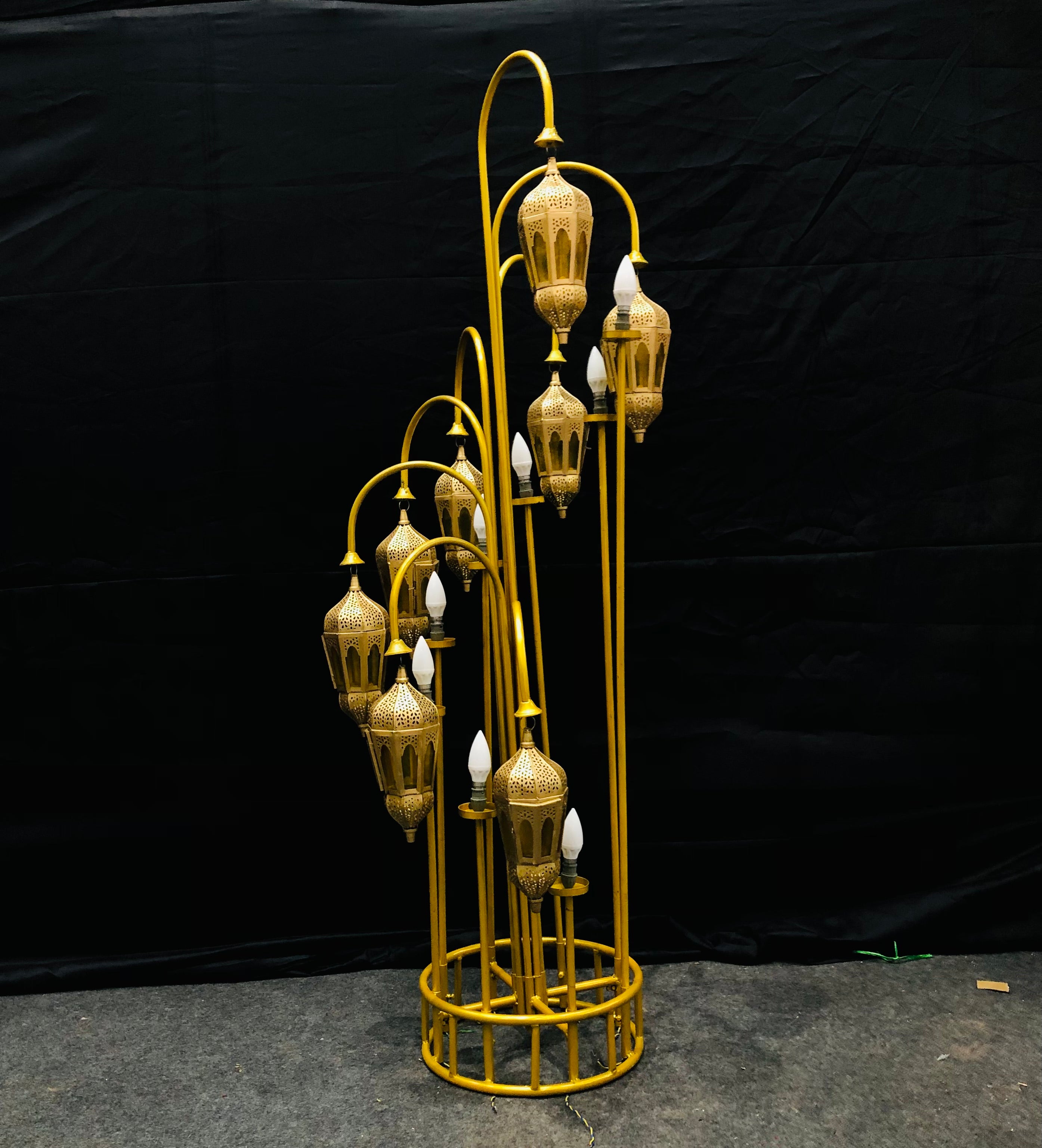 MD CANDEL STAND 8 LIGHTS
