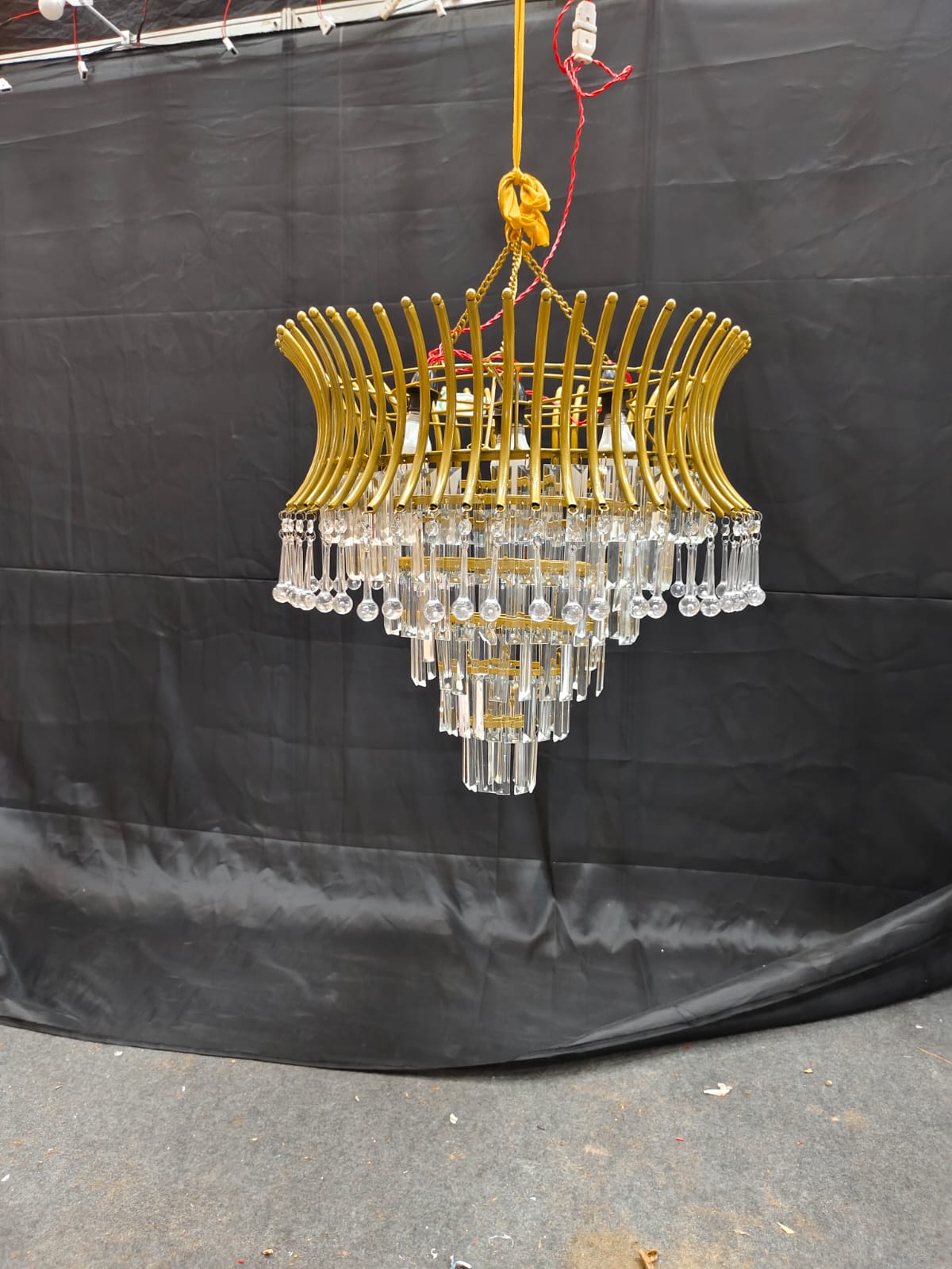 PATRI AND LATTU PENDEL CHANDELIER