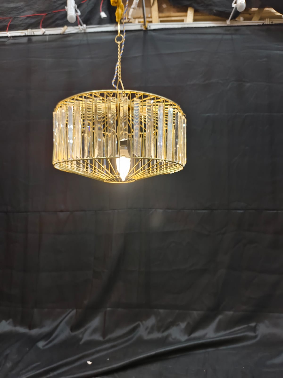 PATRI ROUND PENDEL CHANDELIER