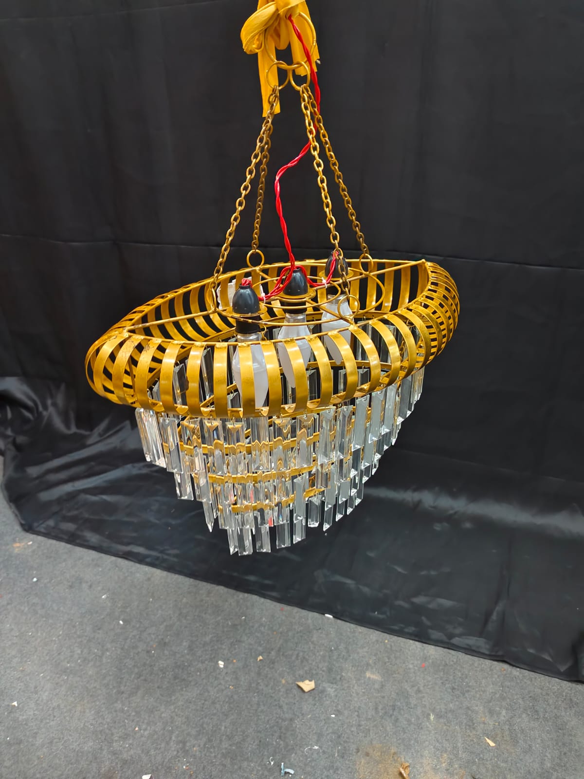 PATRI OVEL SHAPE CHANDELIER