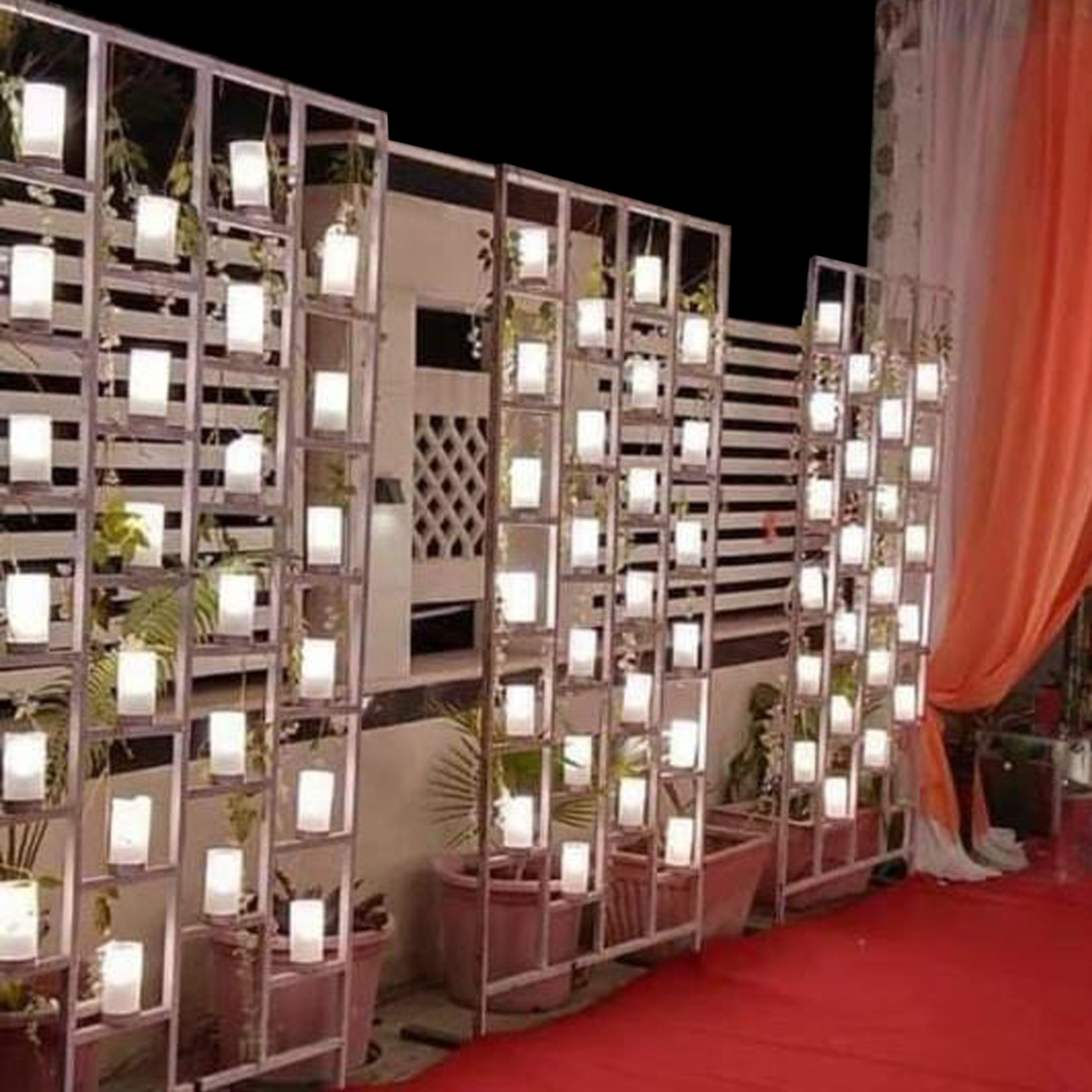 24 Light With Glass Décor Panel