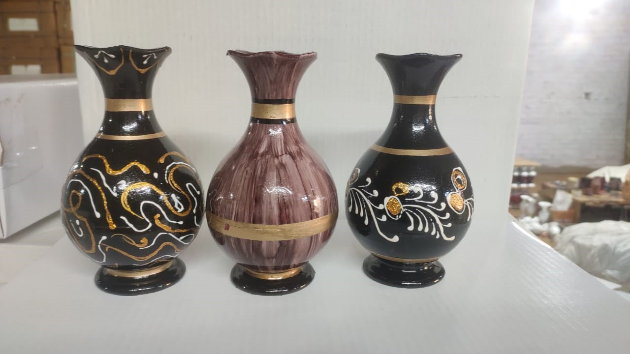DISPLAY POT