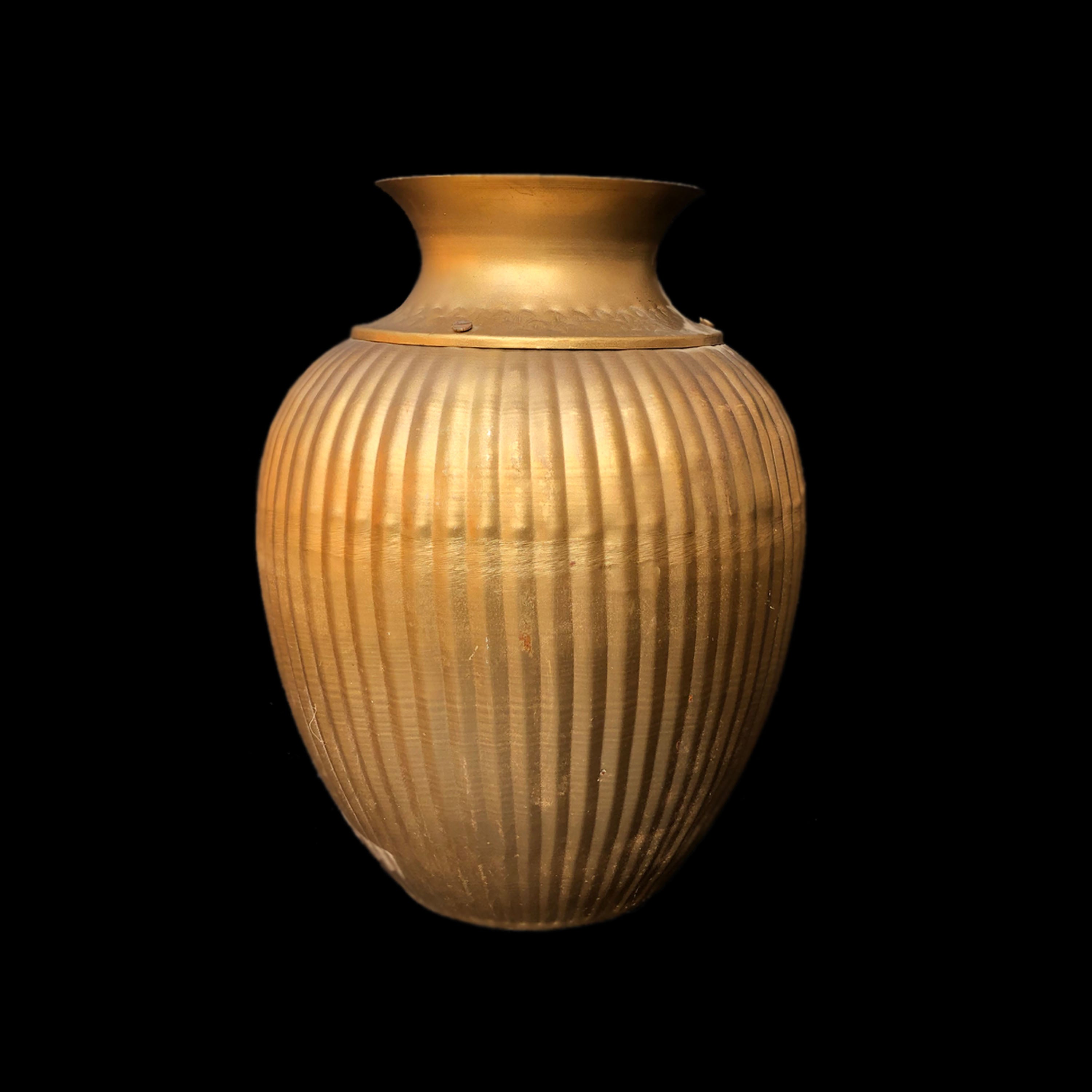 DISPLAY POT