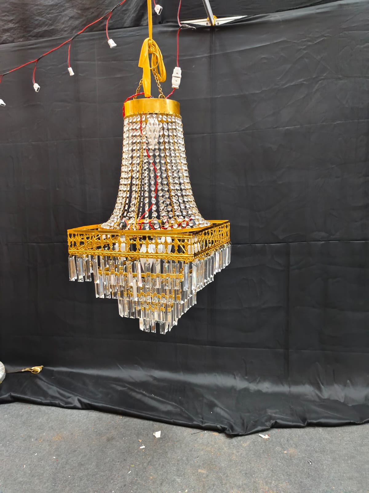 PATRI AND CRYSTAL CHANDELIER